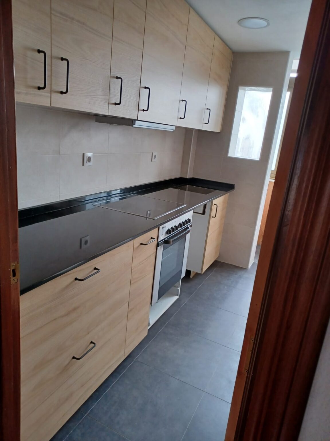 Encimeras de granito con acabado impecable en Cantabria