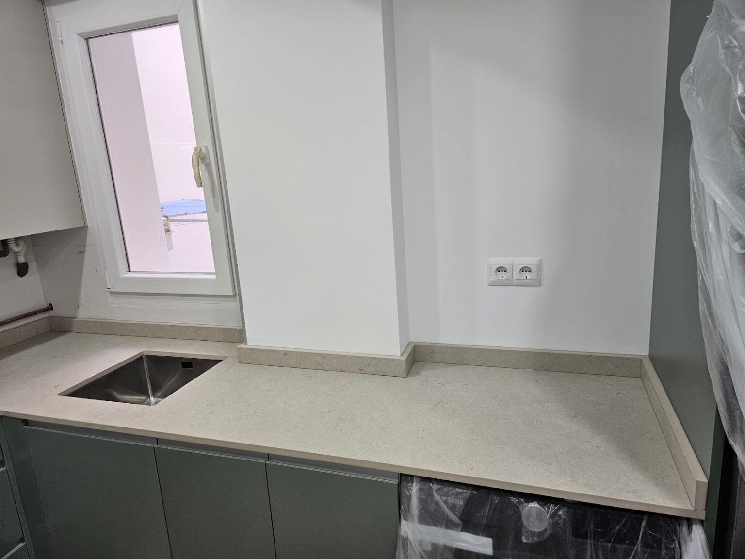 Encimeras de granito resistentes para cocinas en Santander