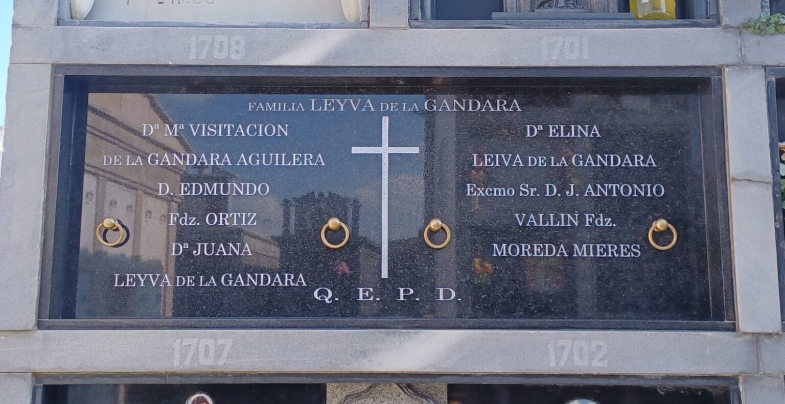 Obras funerarias con respeto y cuidado en cada detalle